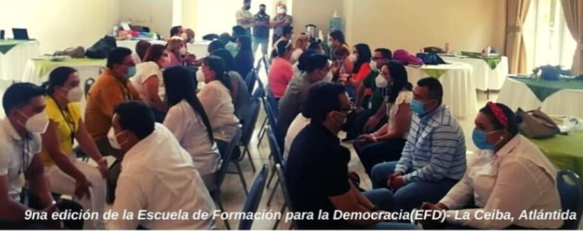 EFD Atlántida 2021 gradúa a 40 candidatos a diputados