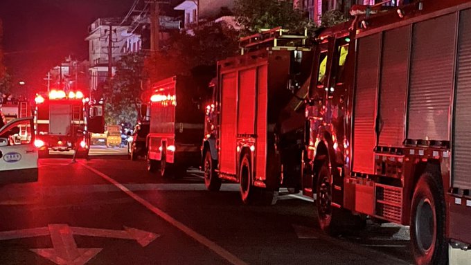 Mueren al menos 7 personas por inhalar gas tóxico en fábrica de comida en China