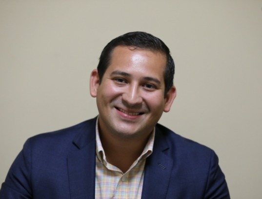 Exministro de Comunicación:  «Lo que al pueblo hondureño le interesa es la generación de empleo»