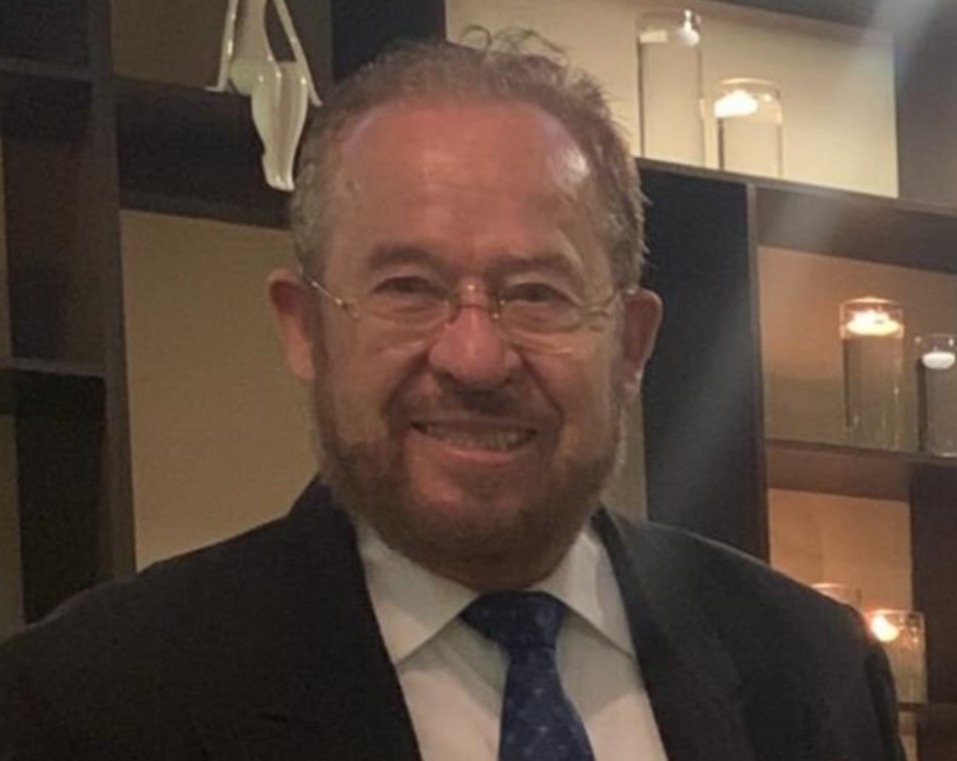 CN aprobó condecorar con la Gran Cruz Oficial al ciudadano, Cristobal Corrales Cálix.