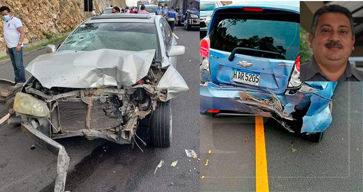 Alcalde de La Arada, Santa bárbara y su tesorero sufren accidente vehicular Alcalde de La Arada, Santa bárbara y su tesorero sufren accidente vehicular