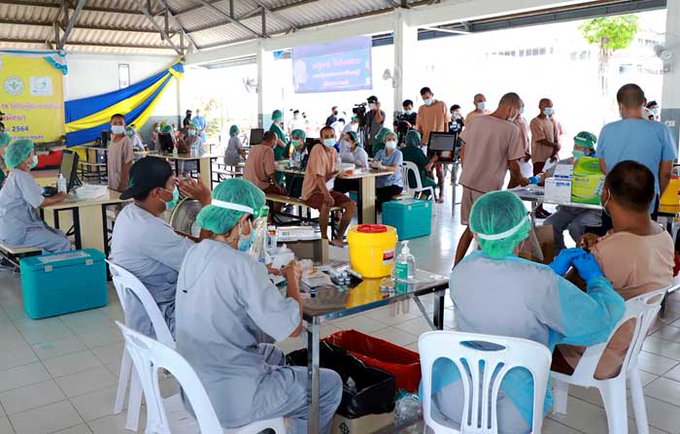 Tailandia comienza su campaña de vacunación masiva con AstraZeneca