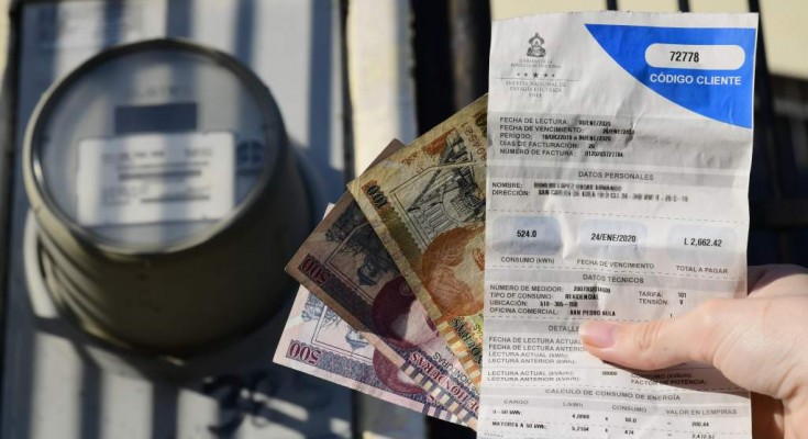 Economista Martín Barahona: Cualquier ajuste a las tarifas de energía va a generar un efecto negativo