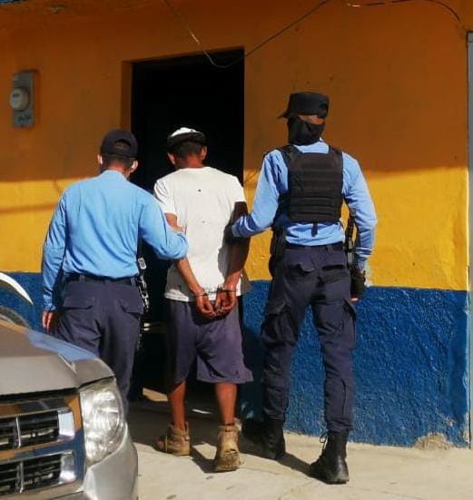En El Paraíso sujeto capturan a una persona por robo con fuerza