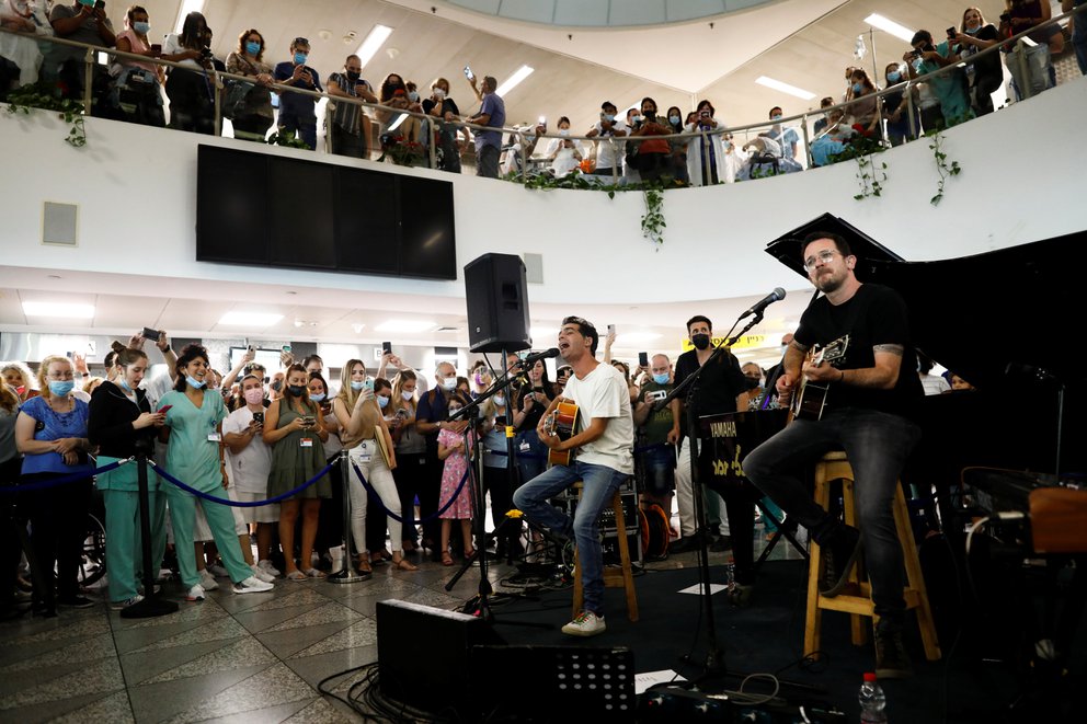 Israel reimpuso la obligatoriedad de usar mascarillas en espacios cerrados por el aumento de casos de la variante Delta