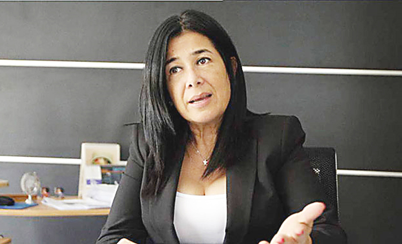 Ministra del SAR: “Gasto es lo que hacía Mel de mandar a comprar chicharrones en helicóptero”