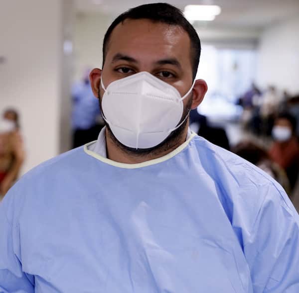 Rony Antúnez:  «Los centros de triaje se están llenando de personas con COVID-19 en situación grave»