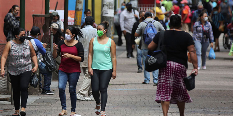 Expresa economista: Preocupa que empresarios y trabajadores no hayan logrado acuerdos en el salario mínimo