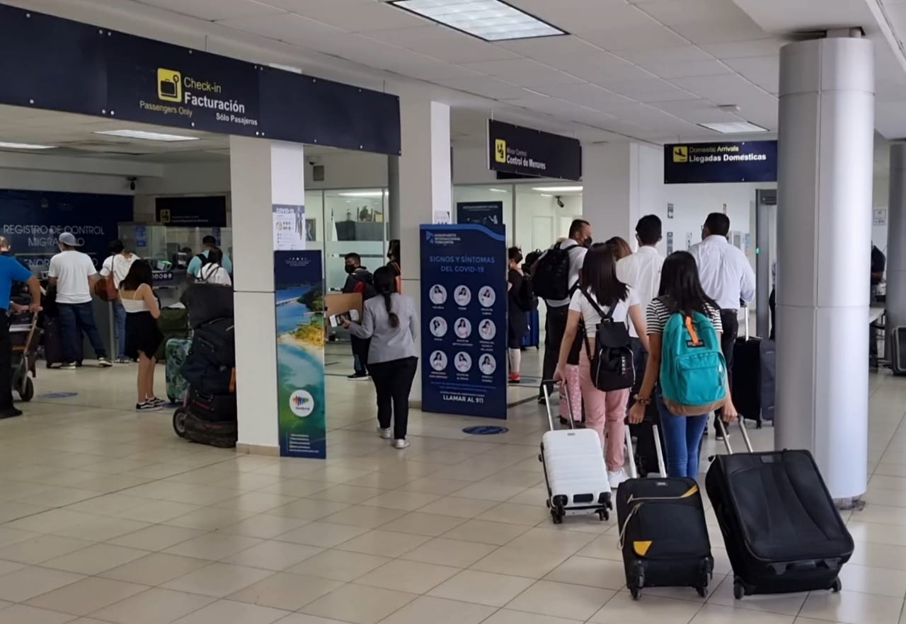 CM Airlines abre nueva ruta aérea entre Tegucigalpa y San Salvador