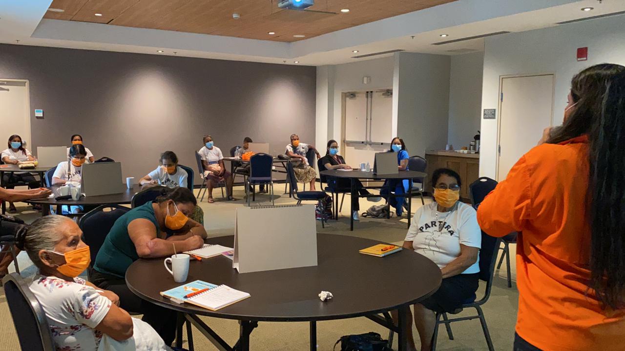 Salud y UNFPA capacitan parteras de zonas rurales para reducir mortalidad de bebés