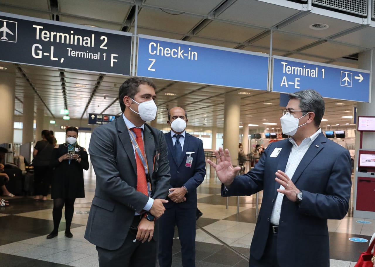 Con recorrido por la Ciudad Aeropuerto iniciará agenda del presidente Hernández en Alemania