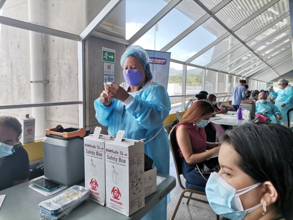 Secretaría de Salud: Vacunan 17,741 personas en el DC Secretaría de Salud: Vacunan 17,741 personas en el DC