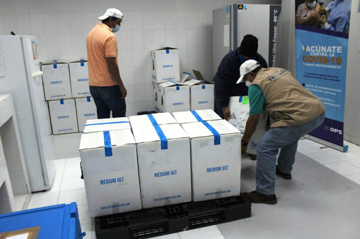 Llega a Honduras segundo lote con 105,300 vacunas contra la Covid-19 de Pfizer Llega a Honduras segundo lote con 105,300 vacunas contra la Covid-19 de Pfizer