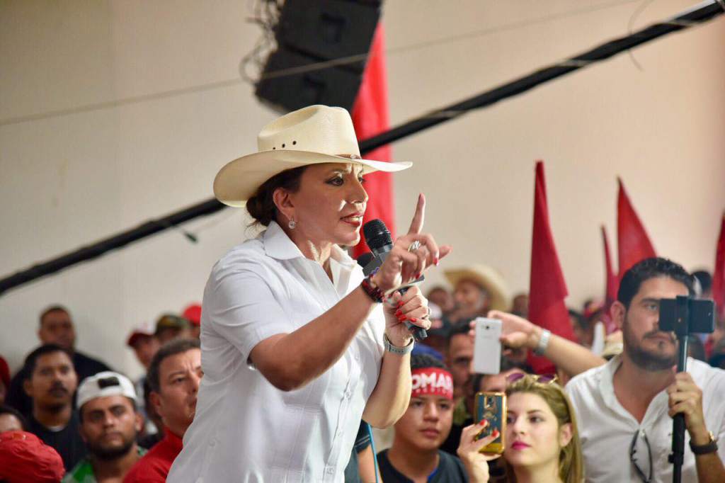 «Esta es la tercera oportunidad para Xiomara y la vencida»: Tony García «Esta es la tercera oportunidad para Xiomara y la vencida»: Tony García