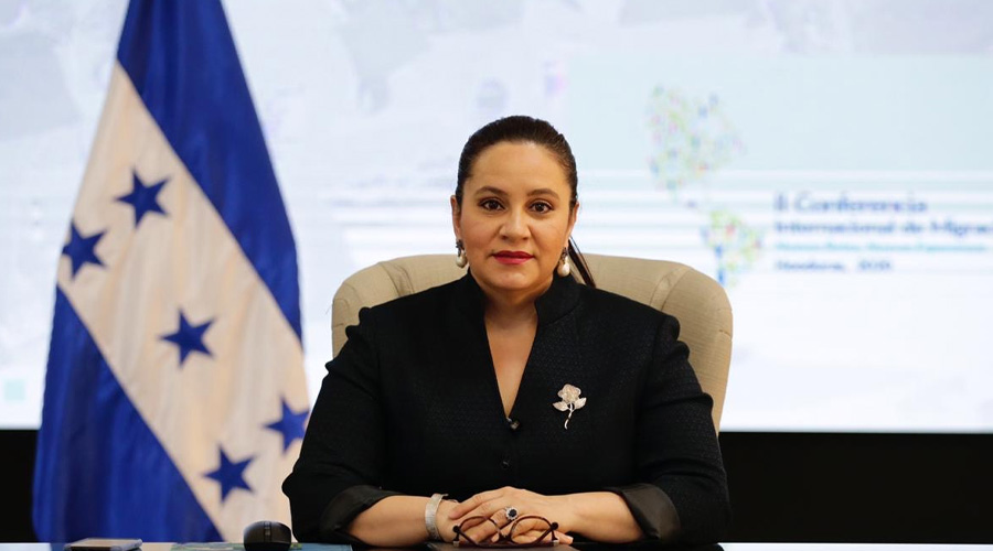 Primera dama invita a la población de Francisco Morazán a acudir al Vacunatón