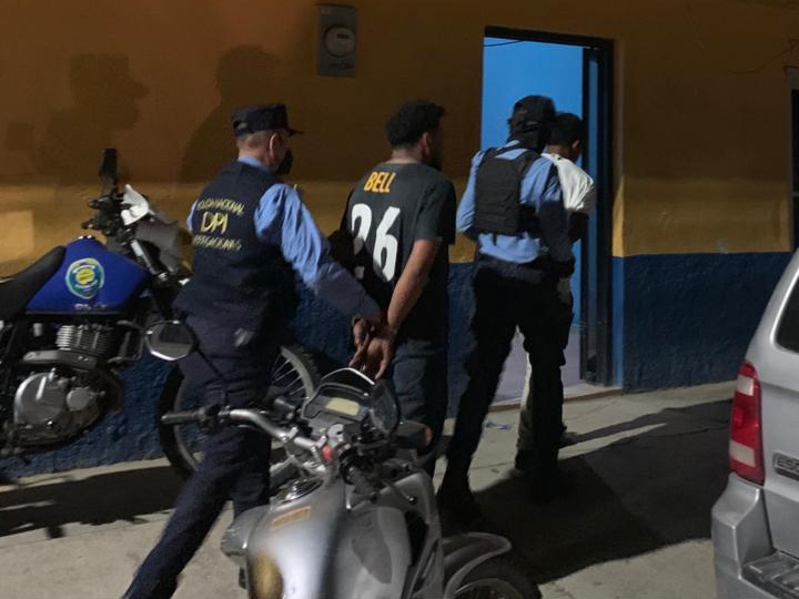 Capturan en El Paraíso a dos miembros de la MS-13 sospechosos del asesinato de dos personas