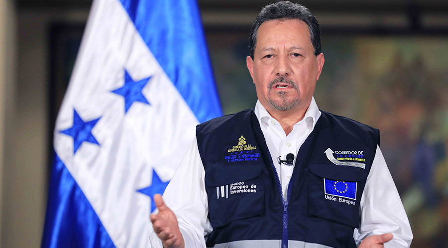 Ministro de Insep:   Gobierno y transportistas siguen hoy negociaciones