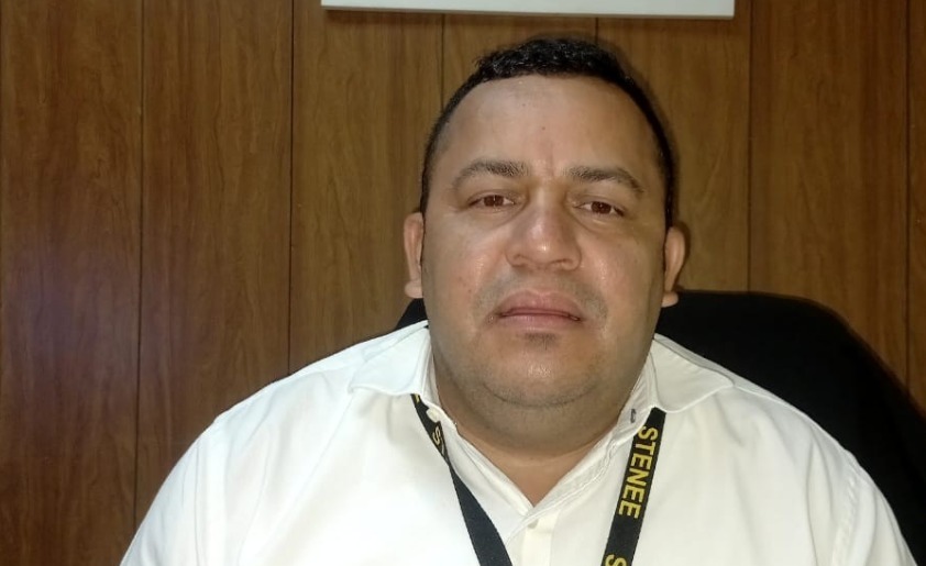 Secretario Stenee:  «El Pueblo ve con buenos ojos congelamiento de tarifa eléctrica «