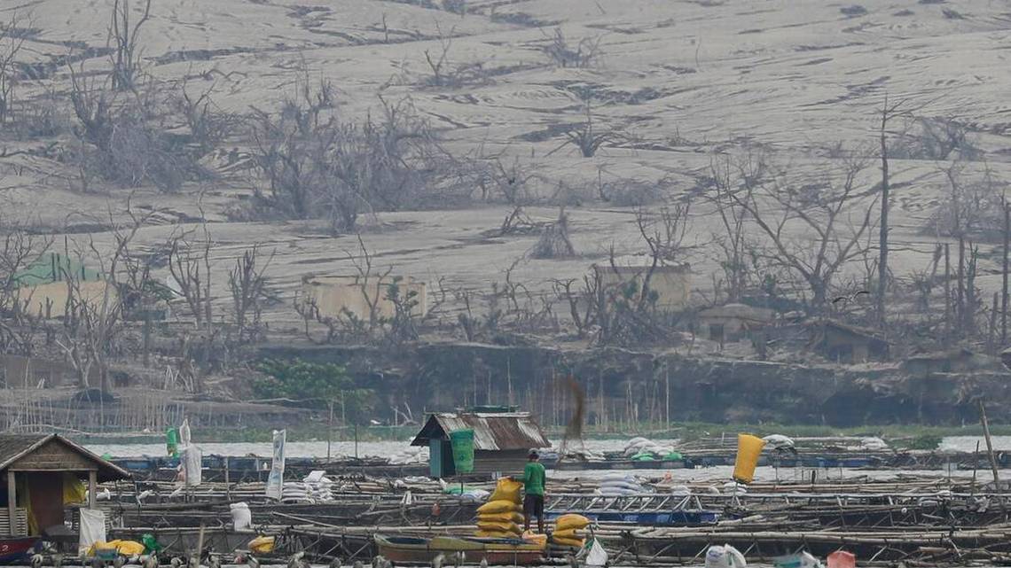 Filipinas, en alerta tras erupción del volcán Taal