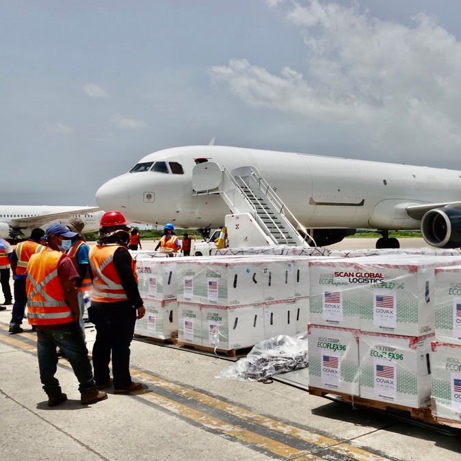 Llegan a Honduras 1.5 millones de vacunas Moderna donadas por Estados Unidos