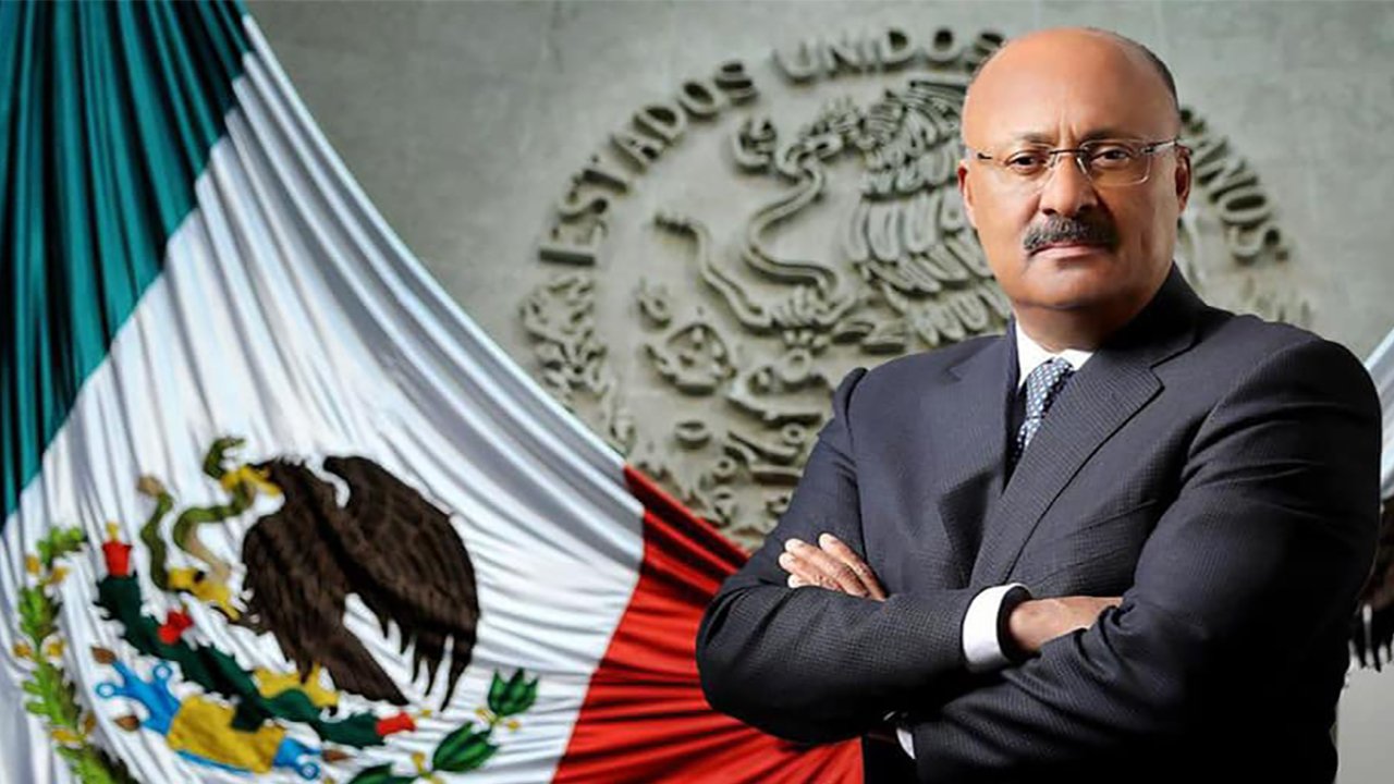 México: Por Covid-19 fallece el coordinador de los diputados del PRI, René Cisneros