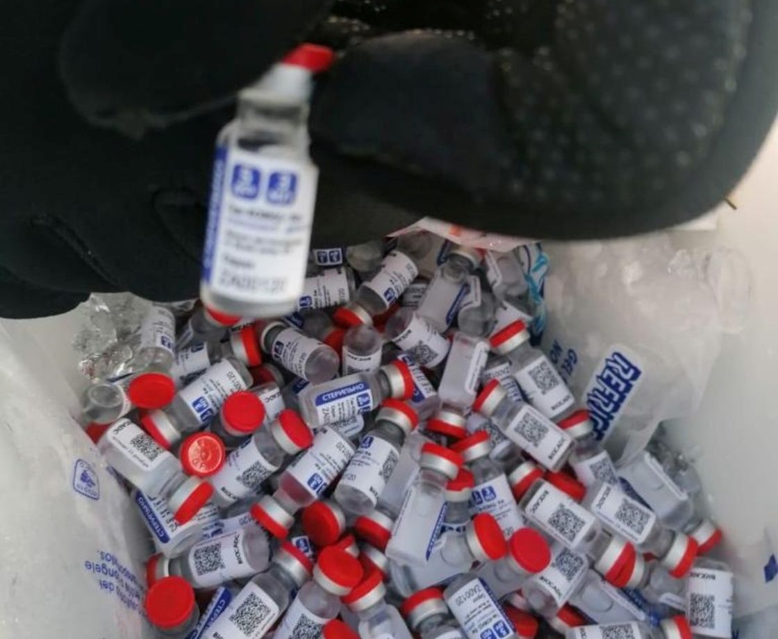 Autoridades emiten alerta ante venta de vacunas falsas contra la Covid-19