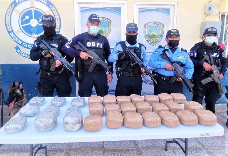 Autoridades decomisan más de 60 libras de marihuana en El Paraíso Autoridades decomisan más de 60 libras de marihuana en El Paraíso