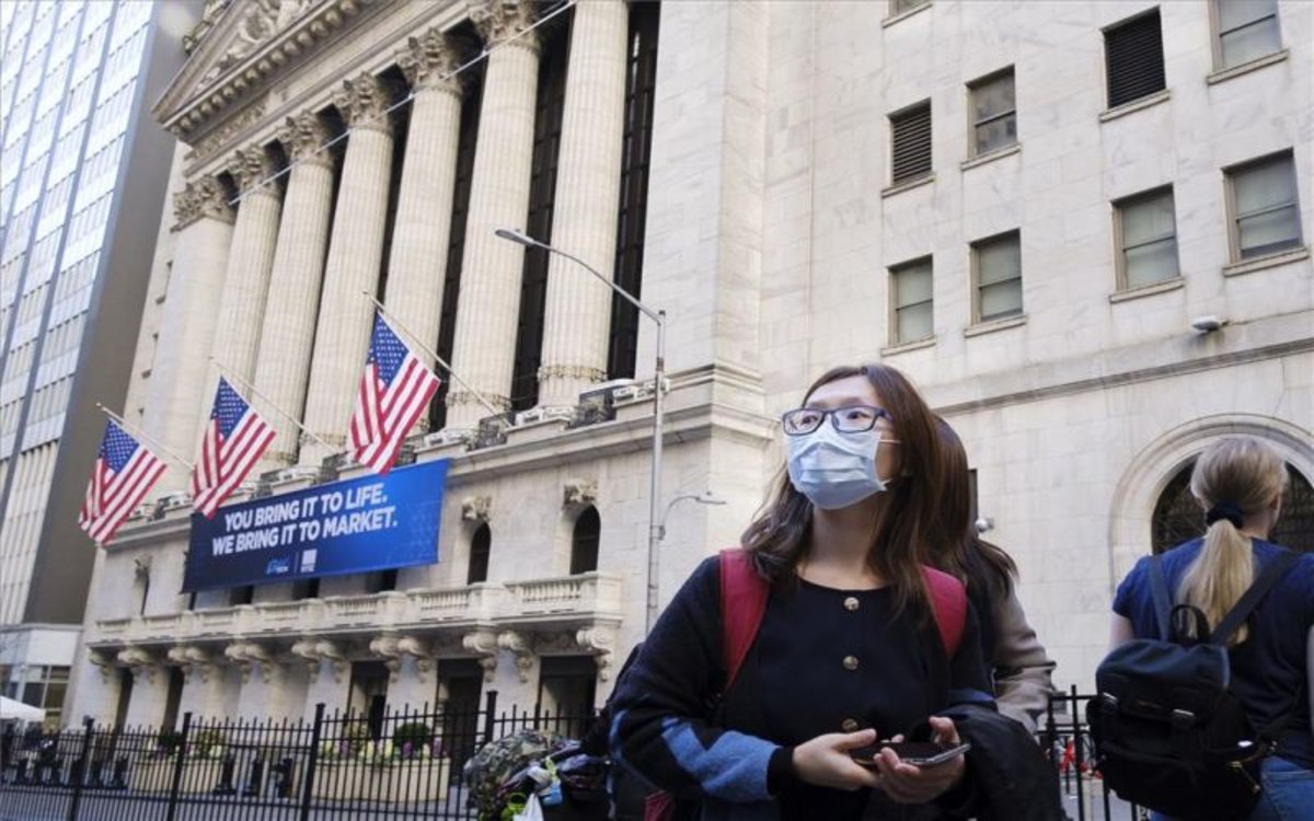 EEUU podría ver 200 mil casos de Covid-19 al día en las próximas seis semanas: CDC