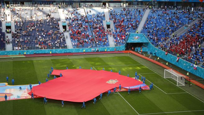UEFA veta el arcoíris en la publicidad de los estadios de Rusia y Azerbaiyán