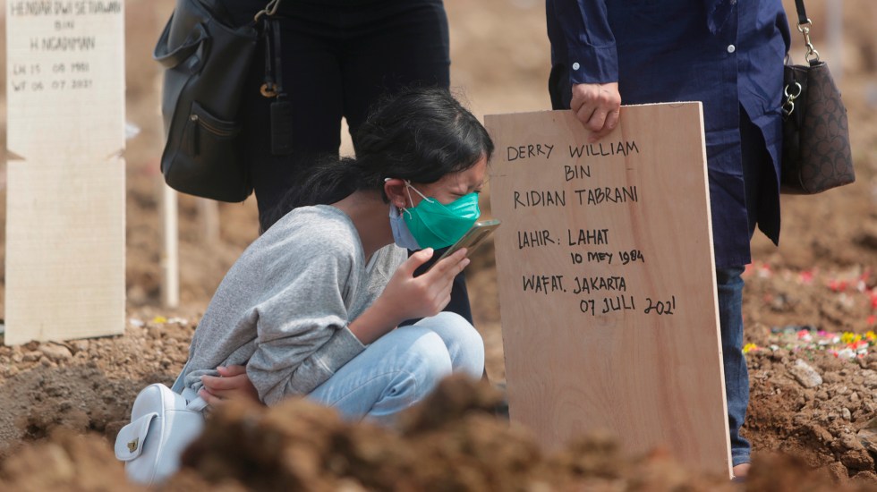El mundo supera los cuatro millones de muertes por COVID-19 segun la OMS El mundo supera los cuatro millones de muertes por COVID-19 segun la OMS