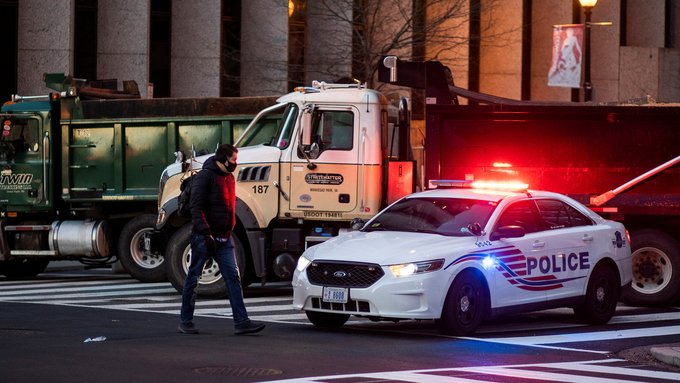 Una niña de 6 años muere y cinco adultos resultan heridos en un tiroteo en EE.UU