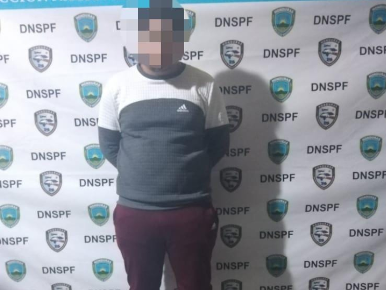 Detienen a un hombre en Choluteca cuando trasladaba a 8 extranjeros de diferentes nacionalidades Detienen a un hombre en Choluteca cuando trasladaba a 8 extranjeros de diferentes nacionalidades