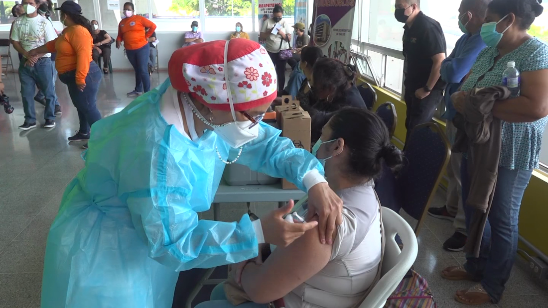 Honduras alcanzará 800 mil vacunados con segunda dosis de Moderna