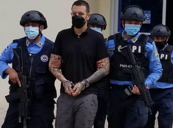 Extraditan a «El Gringo» acusado de varios crímenes en EEUU