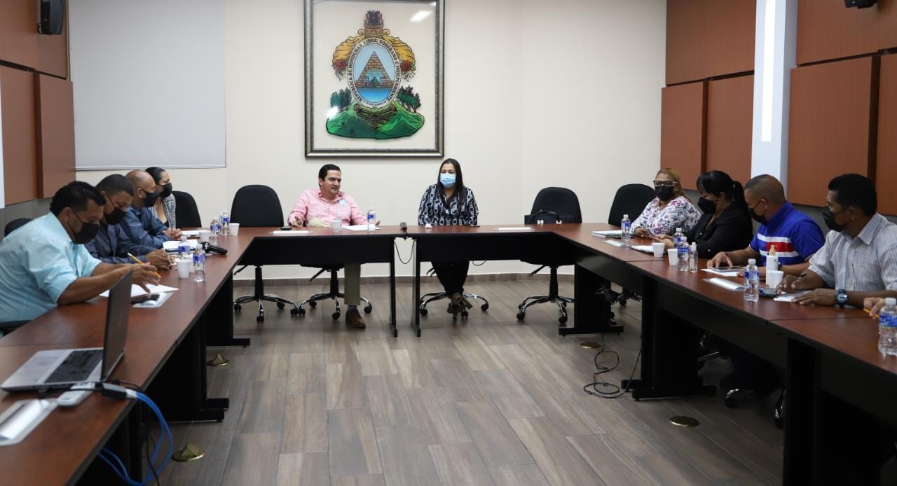 CN socializó con docentes Proheco la permanencia laboral en municipios del interior del país