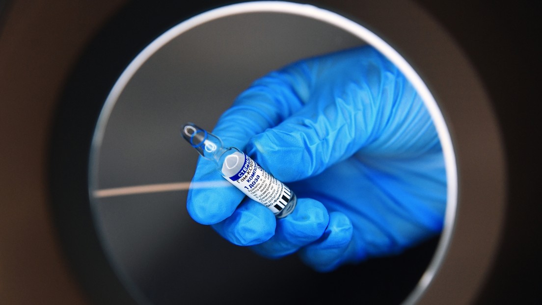 Rusia promete enviar en agosto segundo componente de Sputnik-V