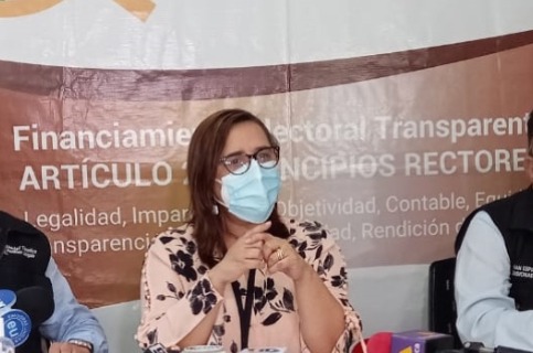 Política Limpia: «Necesitamos una ley con músculo y dientes» Política Limpia: «Necesitamos una ley con músculo y dientes»