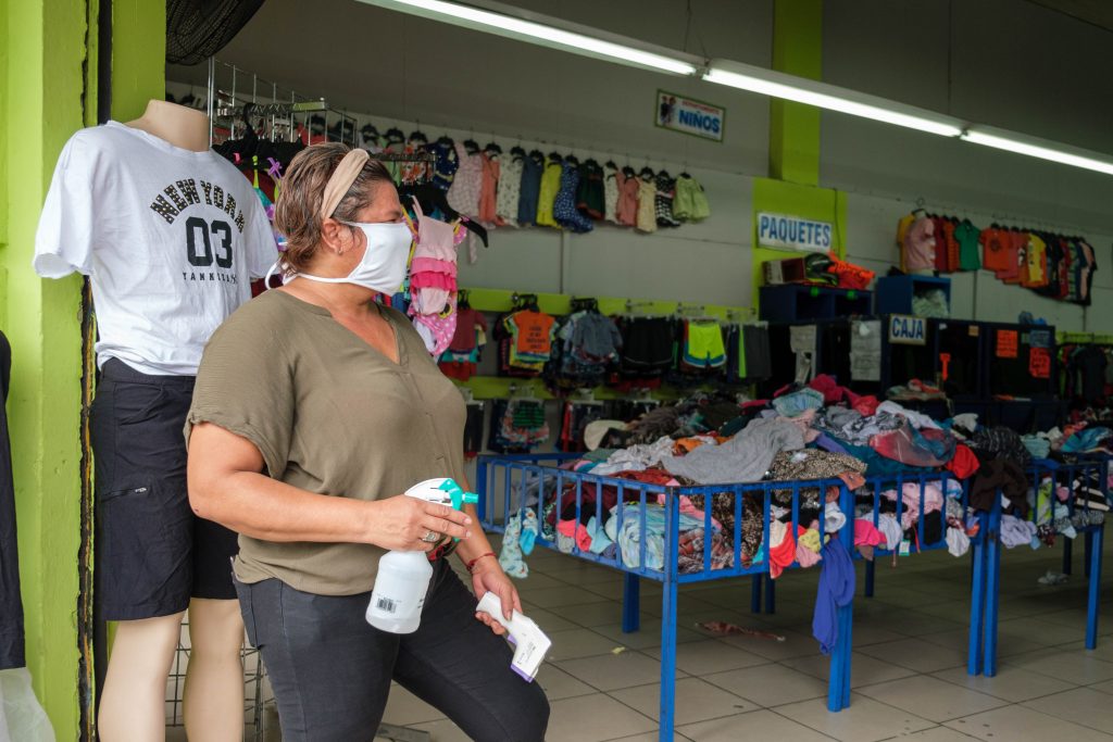 Dirigente de Anmpi: 30 mil microempresas cerraron por culpa de EEH Dirigente de Anmpi: 30 mil microempresas cerraron por culpa de EEH