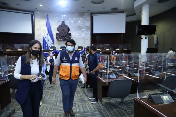 Sinager no autoriza sesiones presenciales del legislativo sino cumple recomendaciones