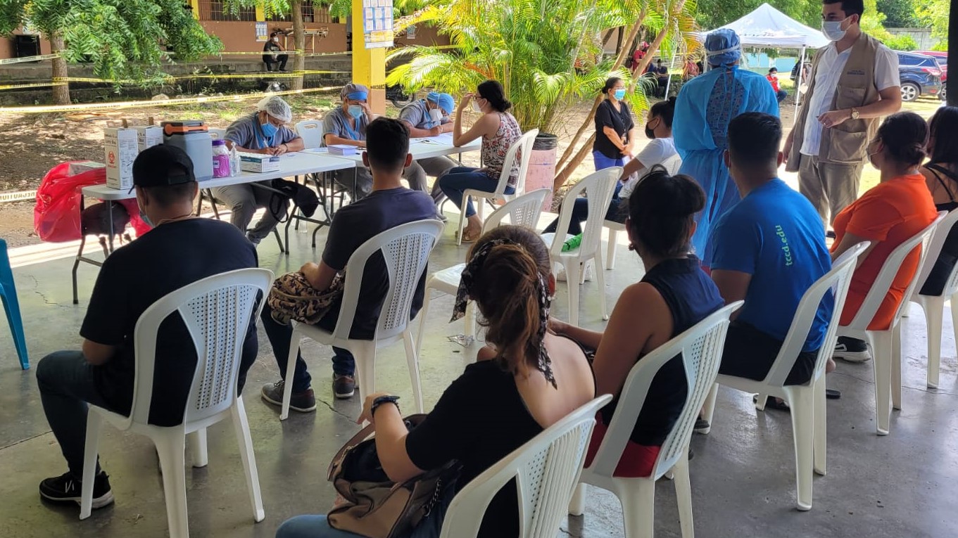 Hasta mediodía de este sábado “Vacunatón” contabilizó 30,691 inoculados Hasta mediodía de este sábado “Vacunatón” contabilizó 30,691 inoculados