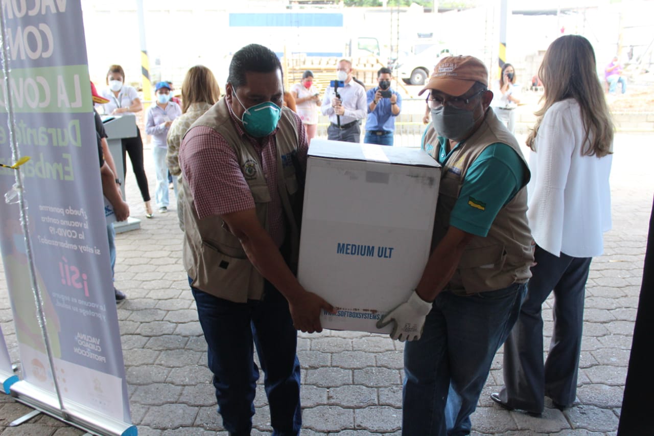 Honduras recibe nuevo lote de 193,050 vacunas compradas a Pfizer Honduras recibe nuevo lote de 193,050 vacunas compradas a Pfizer