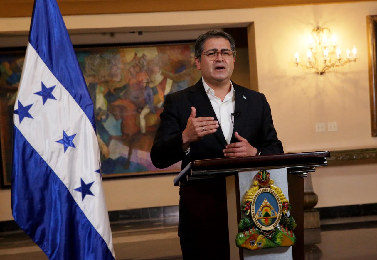 Presidente Hernández “Ya llevamos más de 3.5 millones de personas vacunadas”