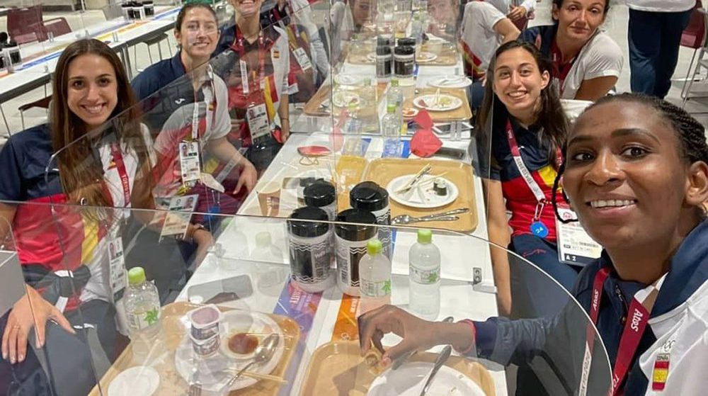 Organizadores de JJOO en Tokio investigan fiesta con alcohol en la Villa Olímpica Organizadores de JJOO en Tokio investigan fiesta con alcohol en la Villa Olímpica