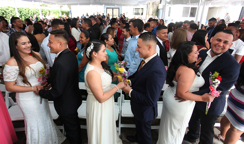 En el mes de la familia, AMDC realiza bodas gratis en Tegucigalpa En el mes de la familia, AMDC realiza bodas gratis en Tegucigalpa