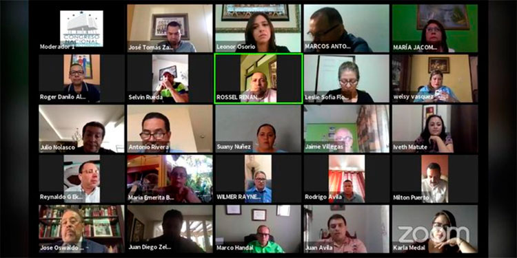 Presentan proyecto al CN para exonerar de Impuestos Arancelarios a las computadoras