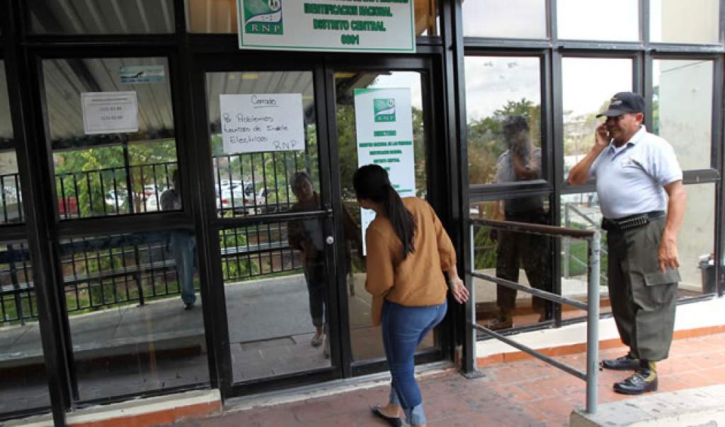 Trabajadores del RNP anuncian paro de labores el próximo lunes Trabajadores del RNP anuncian paro de labores el próximo lunes