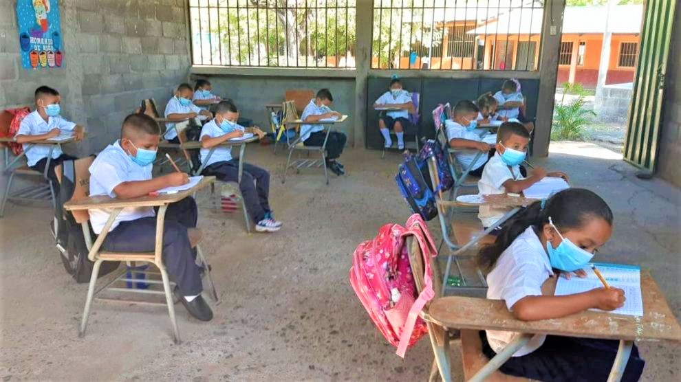 Marlon Escoto: «Regreso a clases semipresenciales es una gran irresponsabilidad»