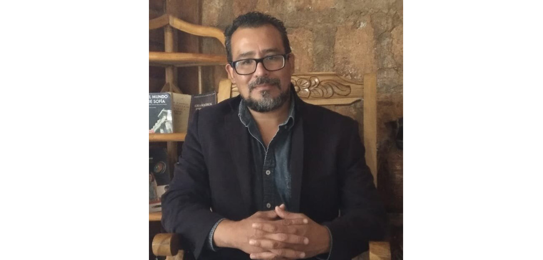 Johnny Varela: La decisión de retornar a clases semipresenciales no es improvisada Johnny Varela: La decisión de retornar a clases semipresenciales no es improvisada