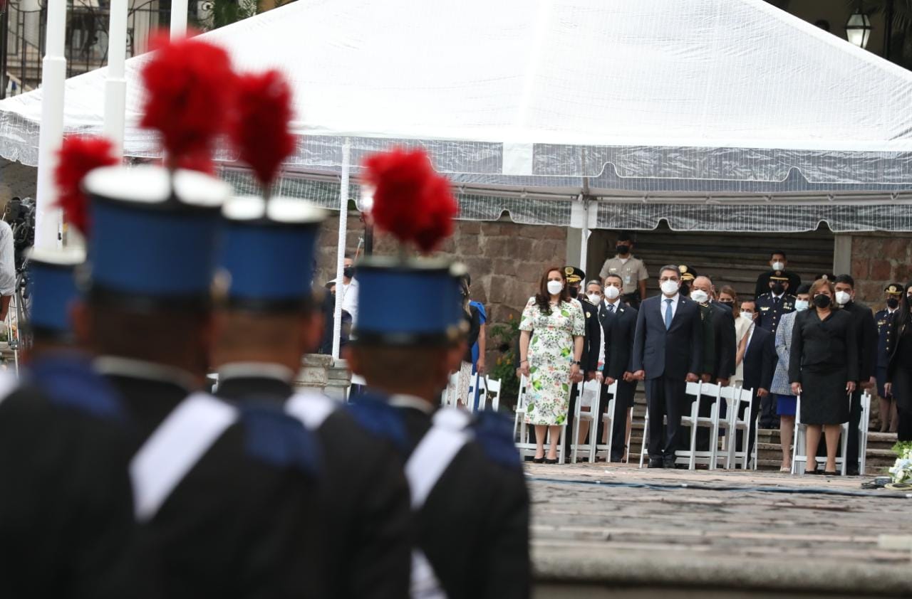 Arranca fiesta del Bicentenario de Independencia Patria con celebración del Día de la Bandera Arranca fiesta del Bicentenario de Independencia Patria con celebración del Día de la Bandera