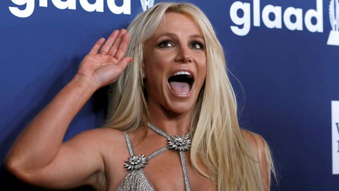 Padre de Britney Spears renuncia a ser su tutor legal después de 13 años Padre de Britney Spears renuncia a ser su tutor legal después de 13 años